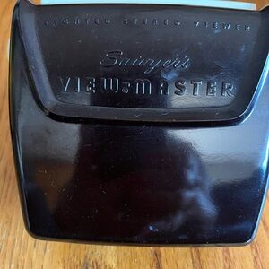Vintage Sawyer’s Viewmaster. Lighted stereo viewer